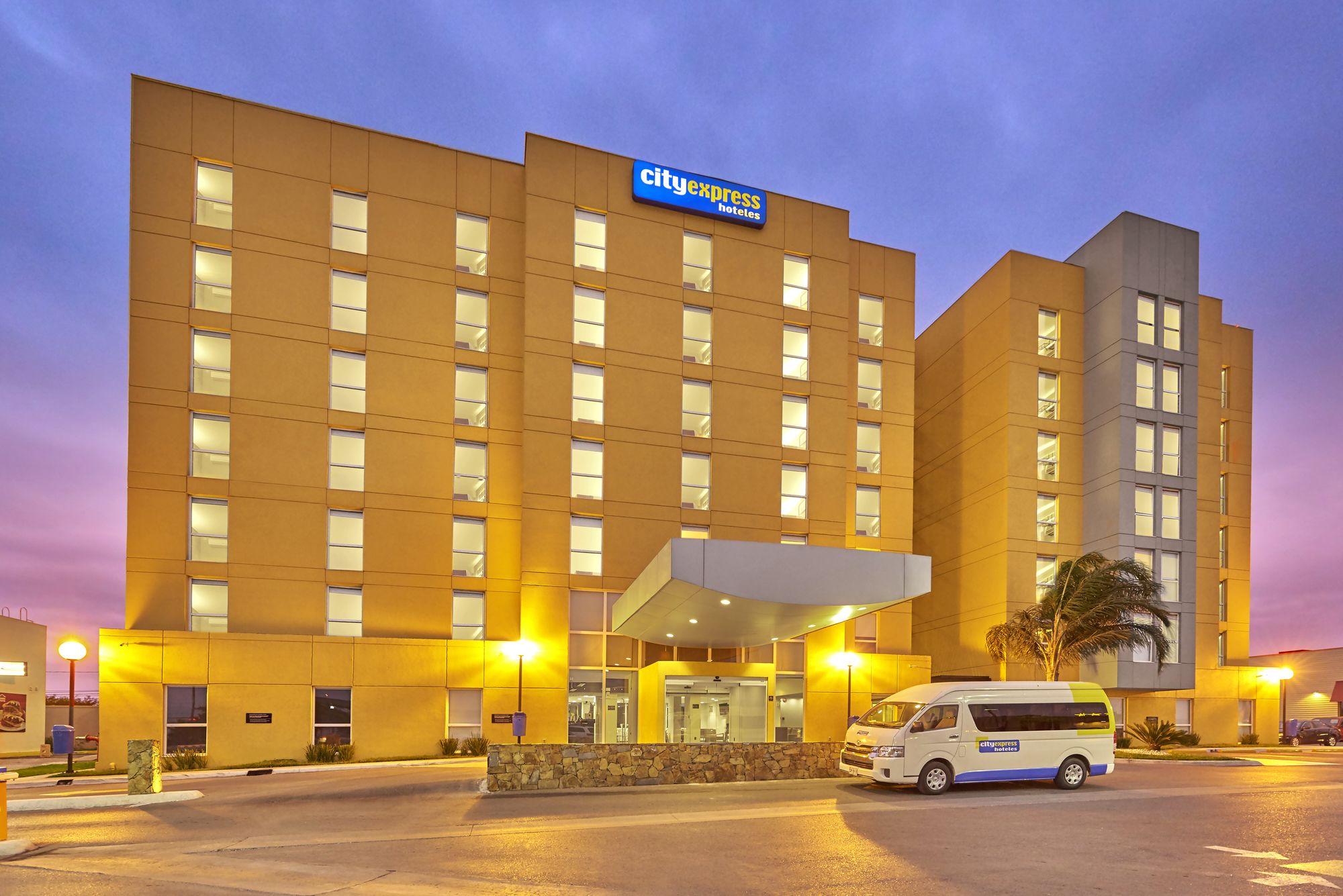 City Express By Marriott Monterrey Norte Exterior photo