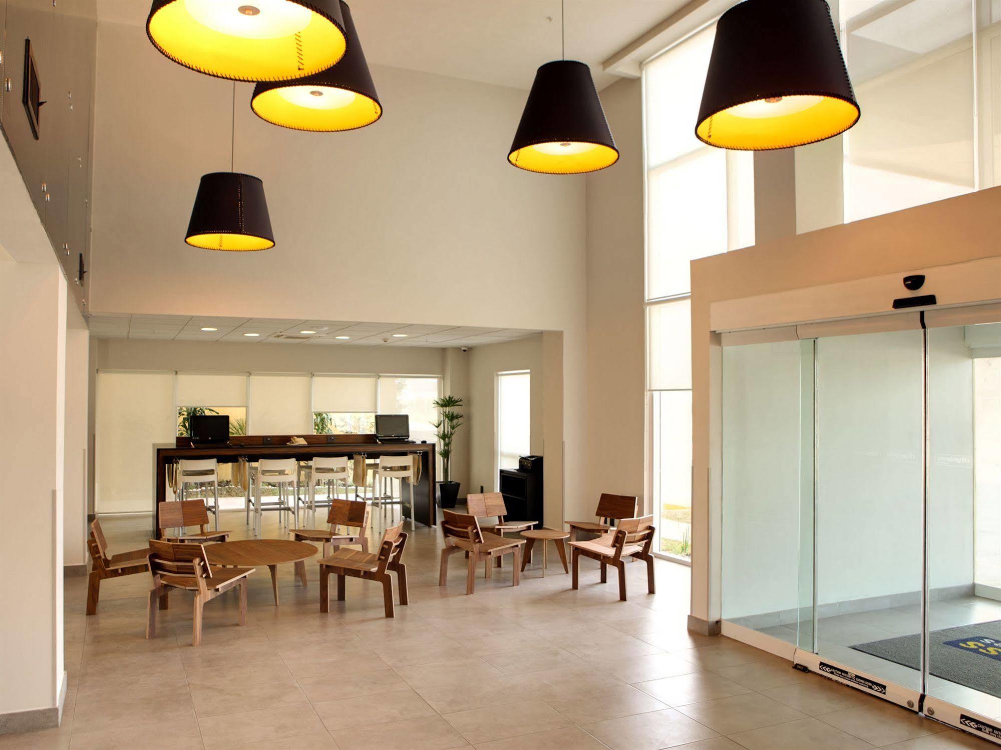City Express By Marriott Monterrey Norte Exterior photo